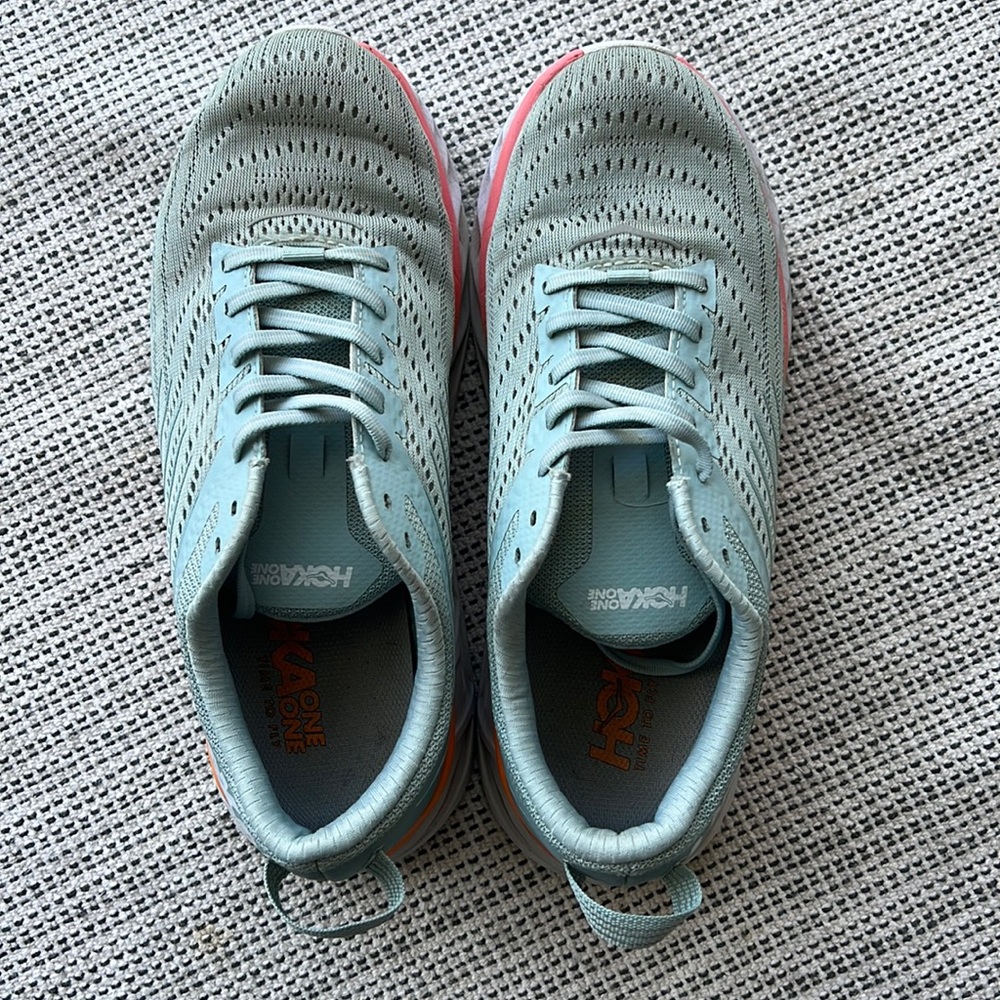 Hoka One One